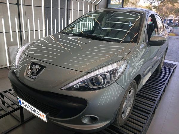 alt-https://media.khodro45.com/public/image/6fe5fb61838b4deb87869b5358ce00fc_plate_allure