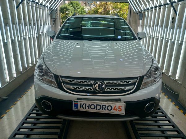 alt-https://media.khodro45.com/public/image/721108362307440ebeda22146cb1f069_plate_allure
