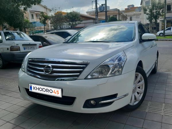 alt-https://media.khodro45.com/public/image/756f4d39b86e476886cc36ab425755ee_plate_allure