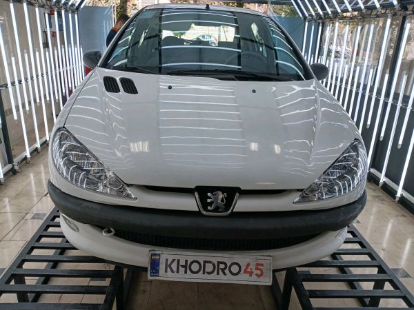 alt-https://media.khodro45.com/public/image/76c47332485243e192e6a8619efca57c_plate_allure