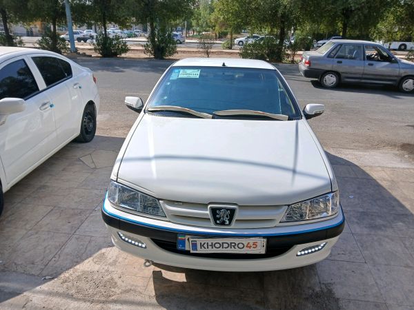 alt-https://media.khodro45.com/public/image/7973640601644f3bb240a891dab854ca_plate_allure
