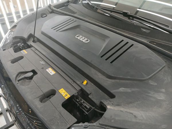 alt-https://media.khodro45.com/public/image/7986758f1b5b4a76b00c980378eb6754_plate_allure
