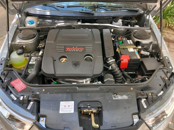 alt-https://media.khodro45.com/public/image/7a630b44ec6d4c70a40c9b57189a853e_plate_allure