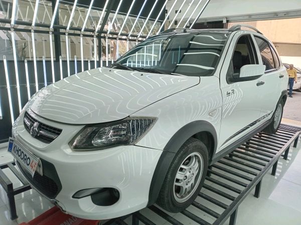 alt-https://media.khodro45.com/public/image/7b13088ac7264dd59b776dd41db12f7e_plate_allure