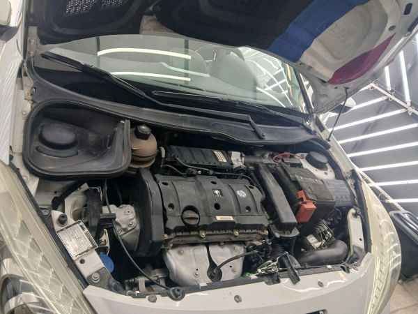 alt-https://media.khodro45.com/public/image/7cf33d5815f94681b32f81681ad4823c_plate_allure