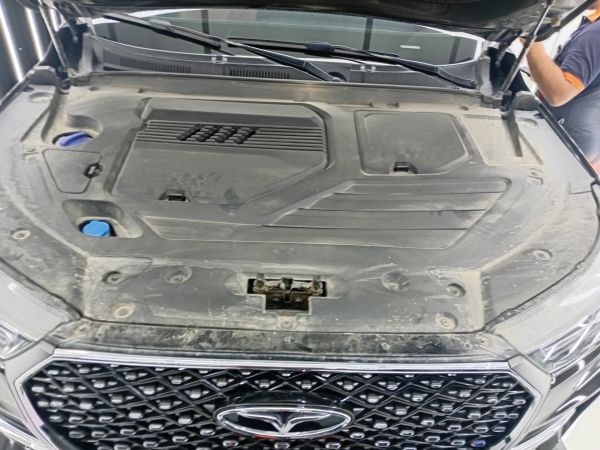 alt-https://media.khodro45.com/public/image/7da44a51195c42be8ee54b0bcdcabc5c_plate_allure