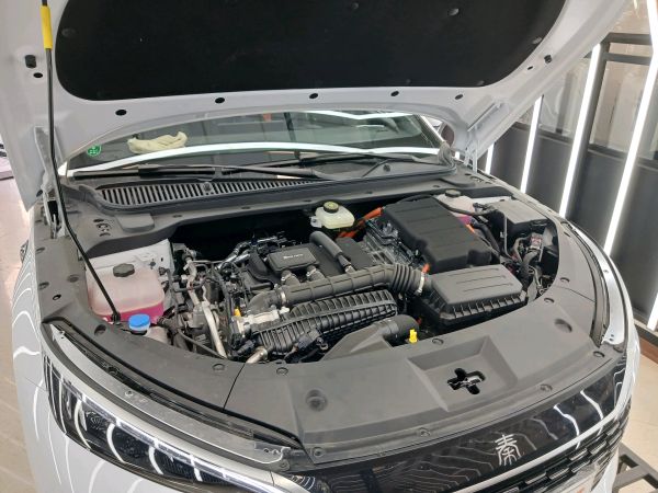 alt-https://media.khodro45.com/public/image/836dc3b7aca3469c9908f71635a6cbe9_plate_allure