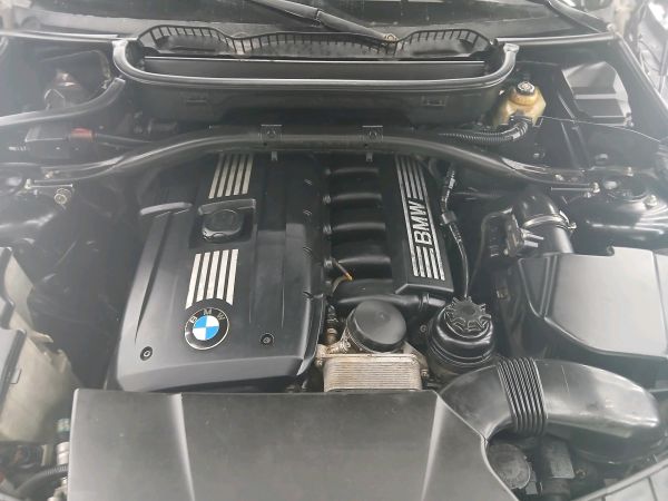 alt-https://media.khodro45.com/public/image/8442bfdc53e84b8ca891e8758a997325_plate_allure