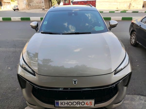 alt-https://media.khodro45.com/public/image/849d7f1b4a3c454fb838a24e5f53c8d7_plate_allure