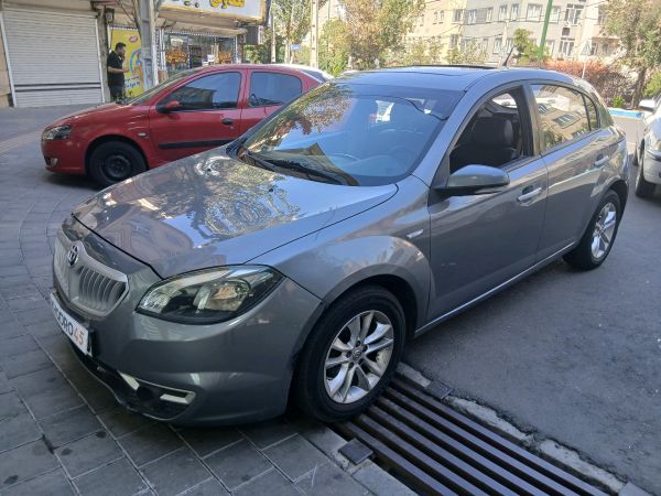 alt-https://media.khodro45.com/public/image/856ffcf6c2b84f568322db54c594c907_plate_allure