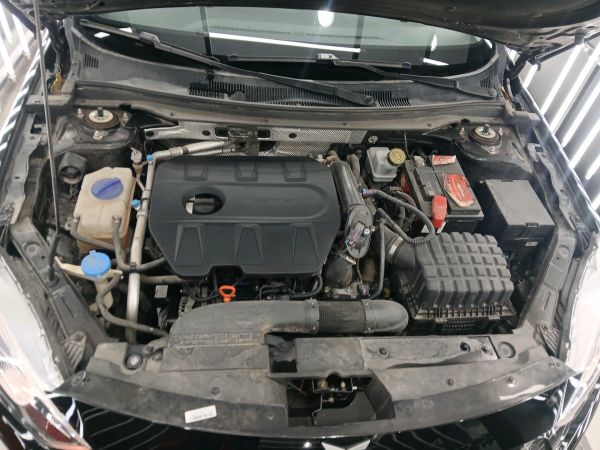 alt-https://media.khodro45.com/public/image/85c0f3a229064863a8610dee545dd43d_plate_allure