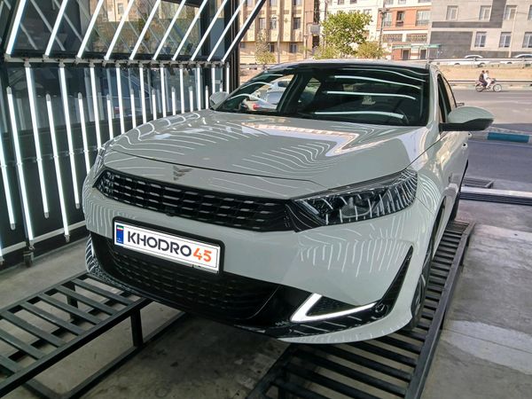 alt-https://media.khodro45.com/public/image/8652627e6a9a4460b2fb4f32479405e3_plate_allure