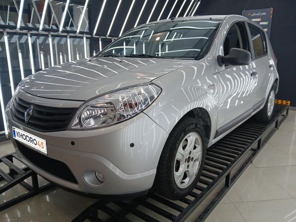 alt-https://media.khodro45.com/public/image/8b4ca70f39ee485fb1a3fb02f73d4a27_plate_allure