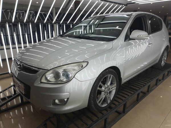 alt-https://media.khodro45.com/public/image/8c2dbd0e02f74cb4825ae7b348b98f11_plate_allure