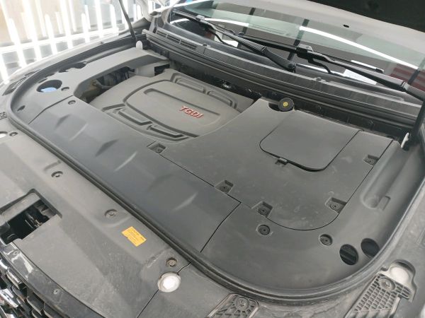alt-https://media.khodro45.com/public/image/8c8fadbd4fc24c25a86a91cbd7fa6a57_plate_allure