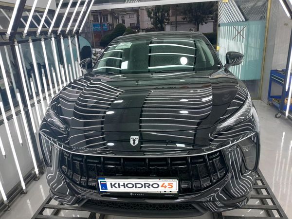 alt-https://media.khodro45.com/public/image/8c919fed09744316bf55c8cdd9fd2773_plate_allure