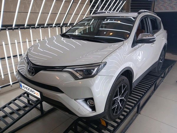 alt-https://media.khodro45.com/public/image/919a0aa34573417d8669fe541b792350_plate_allure