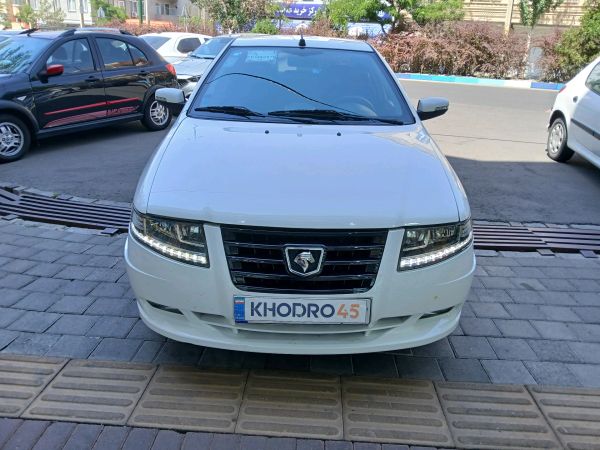 alt-https://media.khodro45.com/public/image/922b7335554c45a0aeea719e97446bf4_plate_allure