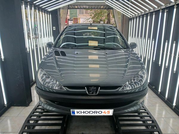 alt-https://media.khodro45.com/public/image/937688889c0141dcaf387324ec405397_plate_allure