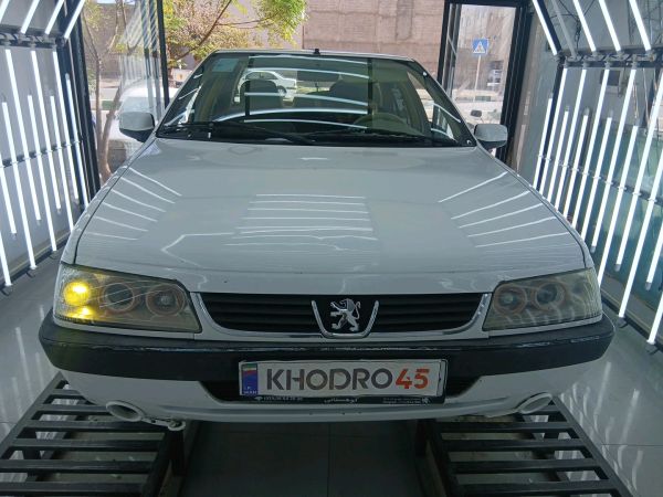 alt-https://media.khodro45.com/public/image/9428118877a24c4d986f2e838185fee7_plate_allure