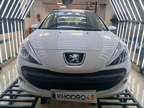 alt-https://media.khodro45.com/public/image/952b4c4c37204befaeacb47ab71e1ec6_plate_allure