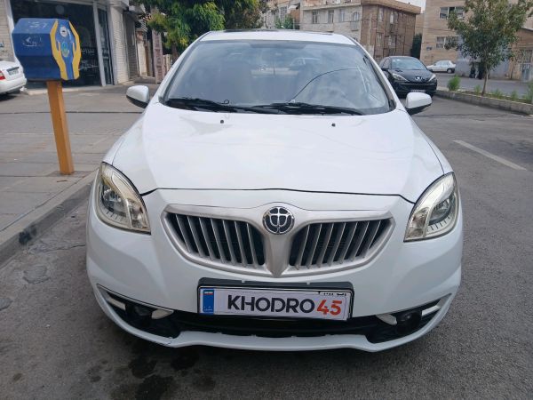 alt-https://media.khodro45.com/public/image/95646e36bde940cebc18a4749e8fe126_plate_allure