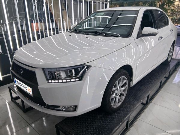 alt-https://media.khodro45.com/public/image/97f31374e4d846a39a50a66acacb0778_plate_allure