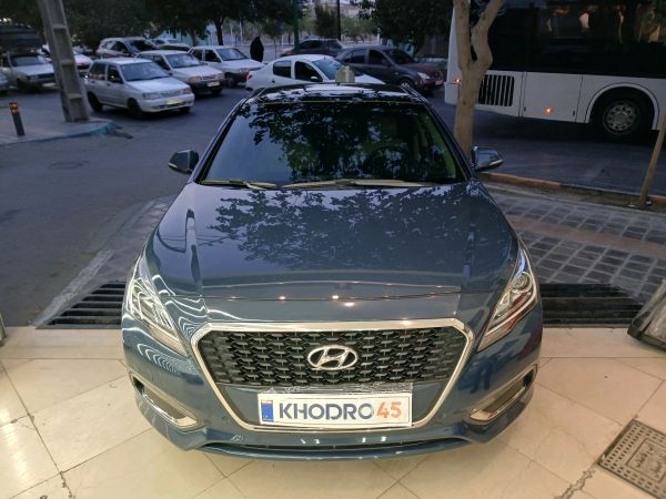 alt-https://media.khodro45.com/public/image/987db4a3b7434d7597986c0f62cc1db3_plate_allure