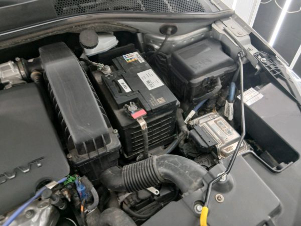 alt-https://media.khodro45.com/public/image/9dced2bdf0544d01ac614cd0d69c303d_plate_allure