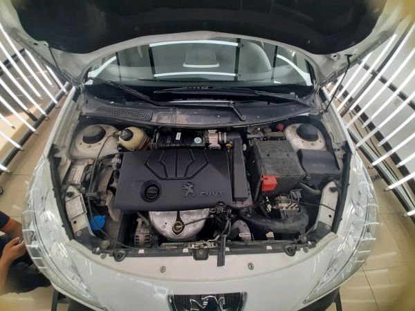 alt-https://media.khodro45.com/public/image/9ef4378a06c344929b3e94acc562d10d_plate_allure