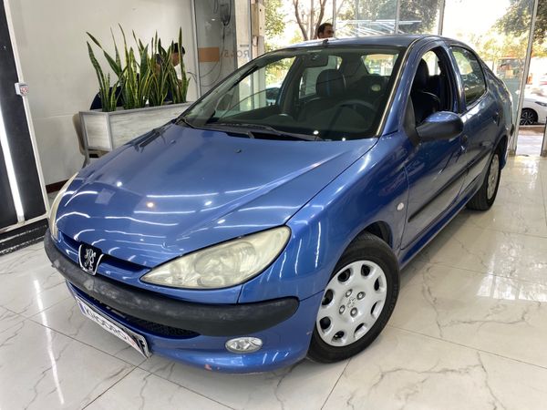 alt-https://media.khodro45.com/public/image/a302072ba0c54e859f0f71eb990a9270_plate_allure