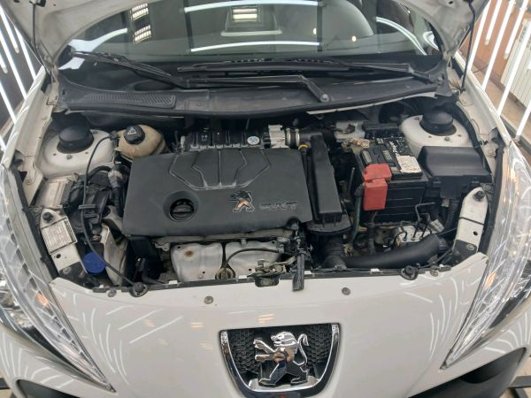 alt-https://media.khodro45.com/public/image/a386f32ed49c4f2bbb5ac339de1c86ce_plate_allure