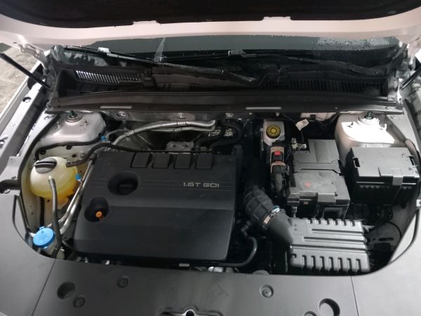 alt-https://media.khodro45.com/public/image/a4c40a4f42854fdfa1521c2f43c5c0be_plate_allure
