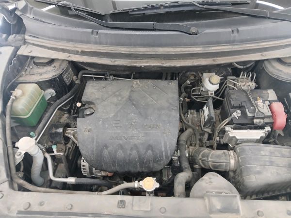 alt-https://media.khodro45.com/public/image/a514b9f22ef04bb68ee827afef95b397_plate_allure