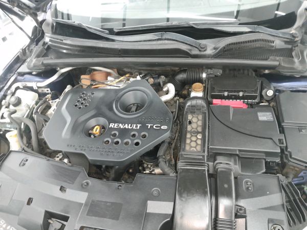 alt-https://media.khodro45.com/public/image/a5c661206e4a4148a33686c5c5c1e56d_plate_allure
