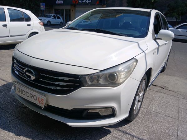 alt-https://media.khodro45.com/public/image/aa47d587254f40cd99a6a52a5662ea93_plate_allure