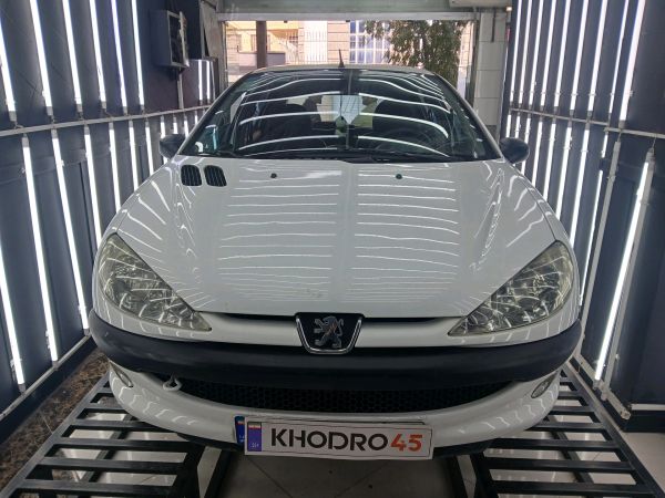 alt-https://media.khodro45.com/public/image/aaaeaab307464b6ba9fc08b00f3bfcb7_plate_allure