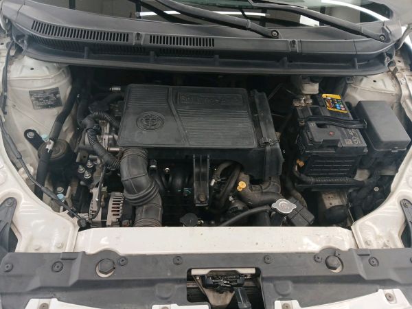 alt-https://media.khodro45.com/public/image/ab08120c1bb547a2bc4553ace98657bd_plate_allure