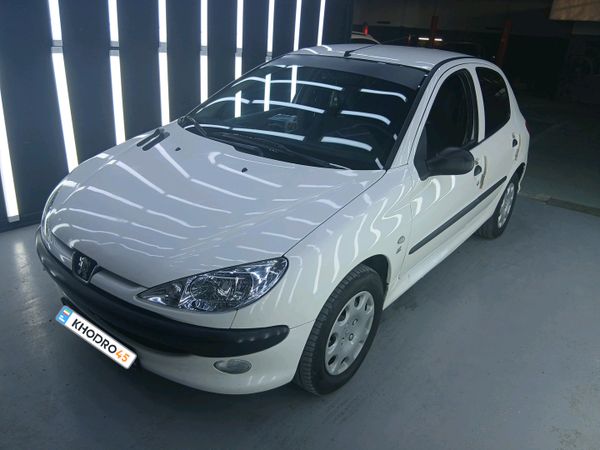 alt-https://media.khodro45.com/public/image/b0b2de574cf24c068d089e5644203859_plate_allure