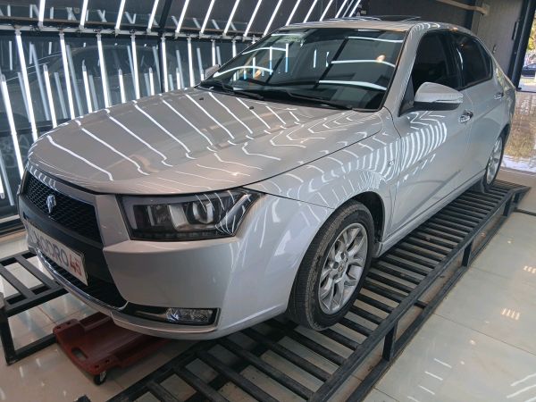 alt-https://media.khodro45.com/public/image/b1879ffcb5e44f46918daea884bfd1fe_plate_allure