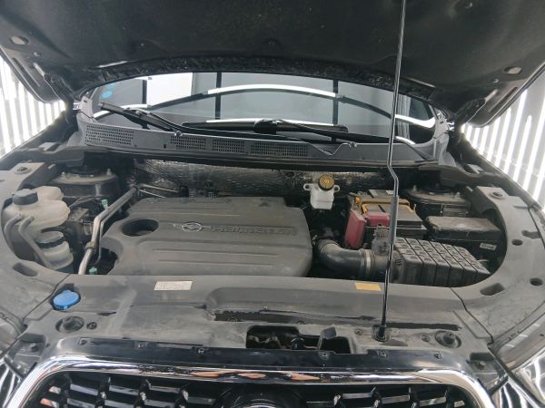 alt-https://media.khodro45.com/public/image/b1a4aa96cebe493b8327bd67d22e4681_plate_allure