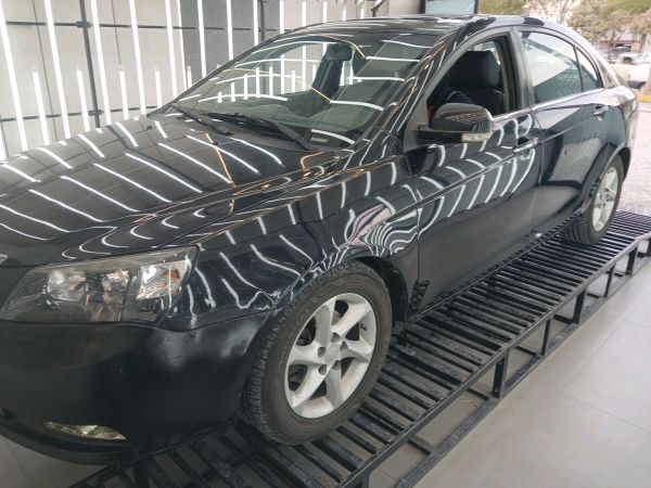 alt-https://media.khodro45.com/public/image/b1c796c6a9ea466e917baeffb3147792_plate_allure
