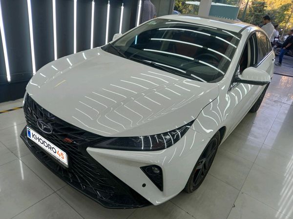alt-https://media.khodro45.com/public/image/b2da1def2447442bab28645471d78892_plate_allure