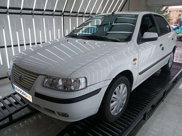 alt-https://media.khodro45.com/public/image/b4ceb9d1e566455eb960305255529893_plate_allure