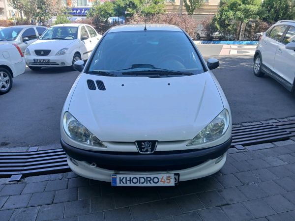 alt-https://media.khodro45.com/public/image/b7200d370fc848b6967ff83740a37309_plate_allure