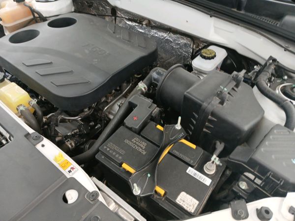 alt-https://media.khodro45.com/public/image/b7a31c86f1224e988d732b6a125d35f4_plate_allure