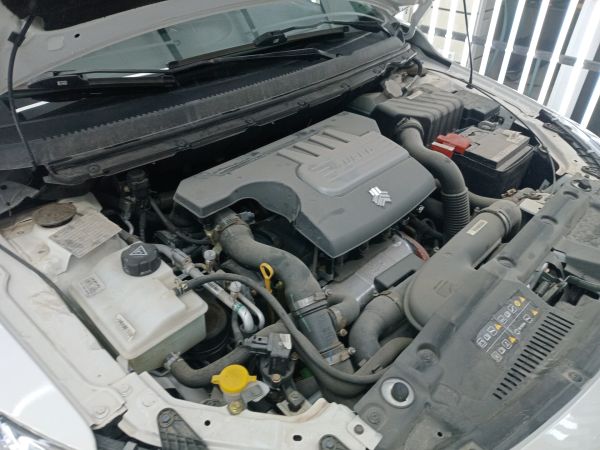 alt-https://media.khodro45.com/public/image/b944c6629dbb48d1812065900ec30076_plate_allure