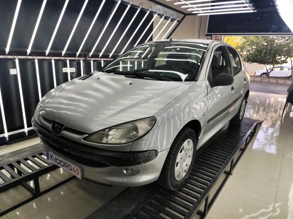alt-https://media.khodro45.com/public/image/b96c758fe4b7401095f2cf60fb2b5319_plate_allure