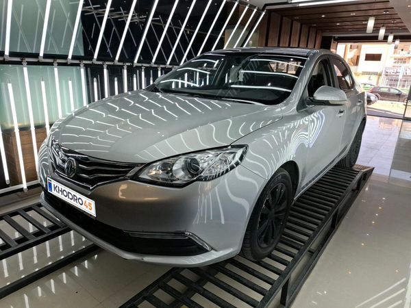 alt-https://media.khodro45.com/public/image/ba067adc23d54e3cb1b82b5ac0dc5252_plate_allure