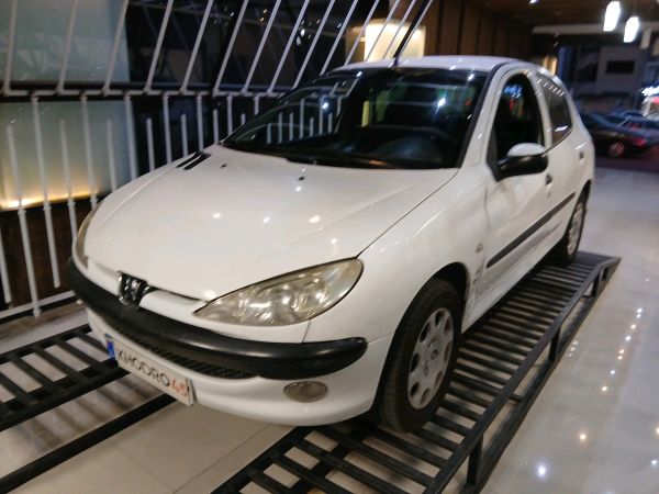 alt-https://media.khodro45.com/public/image/ba068bbe96d0411d9925154719a4cd59_plate_allure